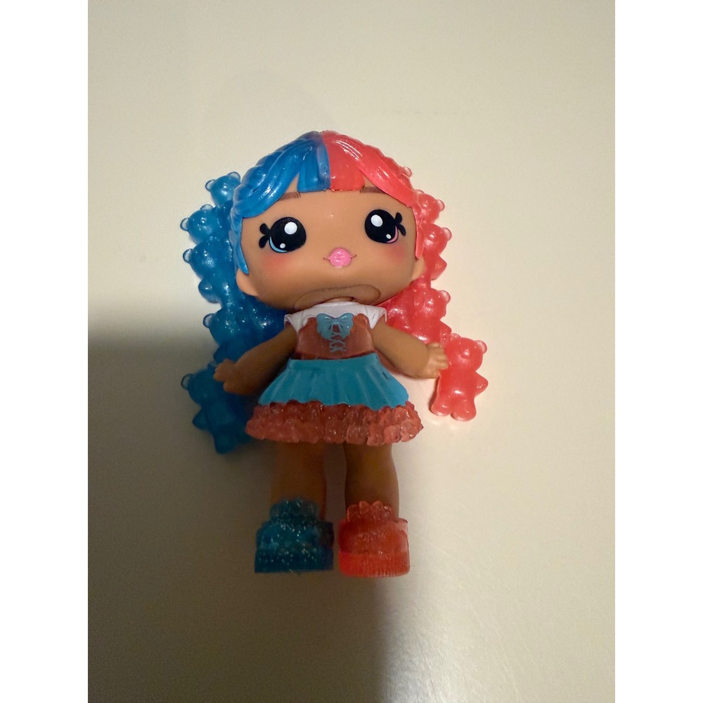 Yummiland doll gummy hair blue and pink